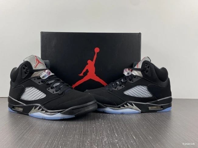 metallic 1501 Comfortable jordan 5 845035- air retro black 0531